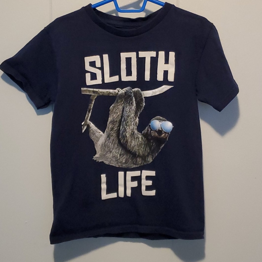 "Sloth Life" t-shirt 🕶